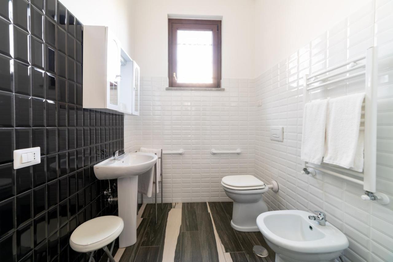 Myricae Rooms Affittacamere No Late Arrival Fiumicino Luaran gambar