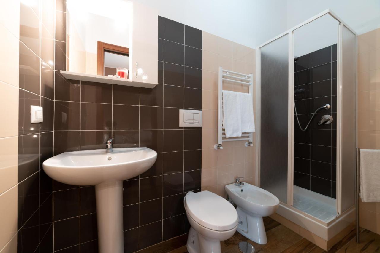 Myricae Rooms Affittacamere No Late Arrival Fiumicino Luaran gambar